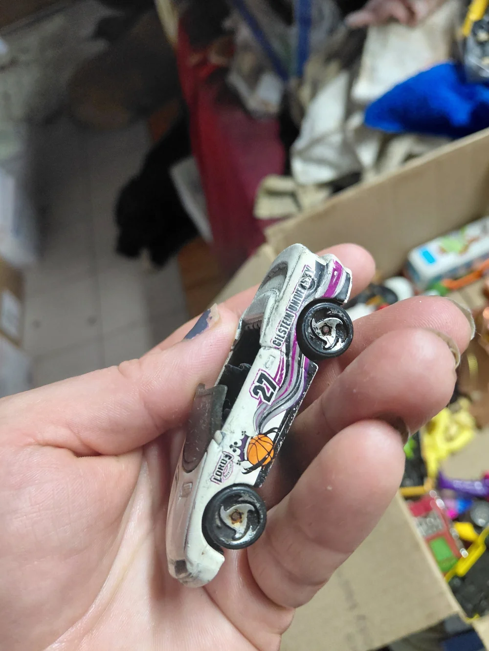 2000 Hot Wheels '95 Camaro Convertible from the Sports Stars 5-pack